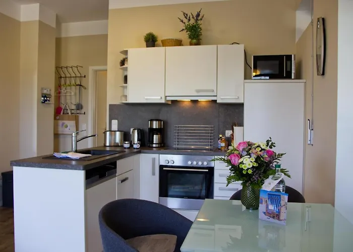 Inselblume 48 - Kuschlige In Der Strandburg Vakantiehuis Burgtiefe auf Fehmarn